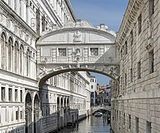 282px-Antonio_Contin_-_Ponte_dei_sospiri_(Venice)